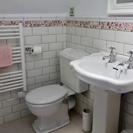 Croix Rompue Besneville