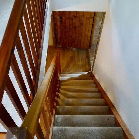 Croix Rompue * Besneville