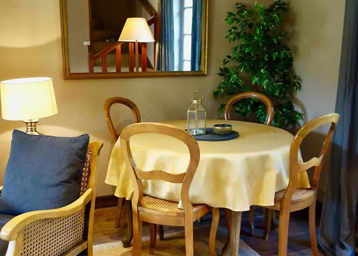 Croix Rompue Besneville