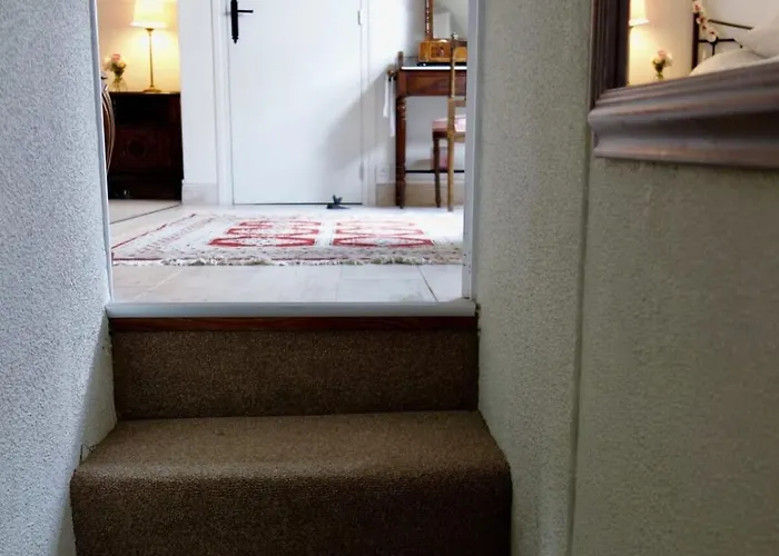 Croix Rompue Feriehus Besneville